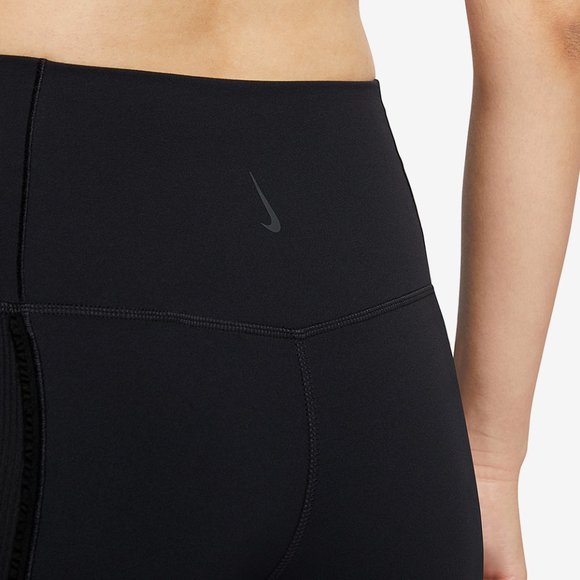 Nike LUX Yoga Infinalon 7” Shorts - Picture 7 of 7